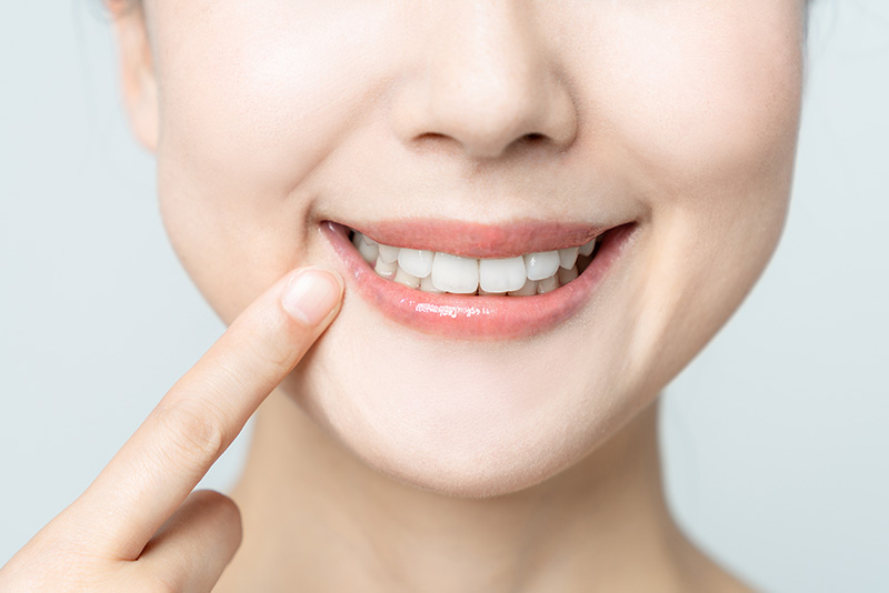 噛み合わせと歯周組織の健康も一緒に整える